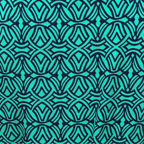 Motherhood Maternity Wrap Dress Green Geometric Print Size Small - Picture 4 of 10